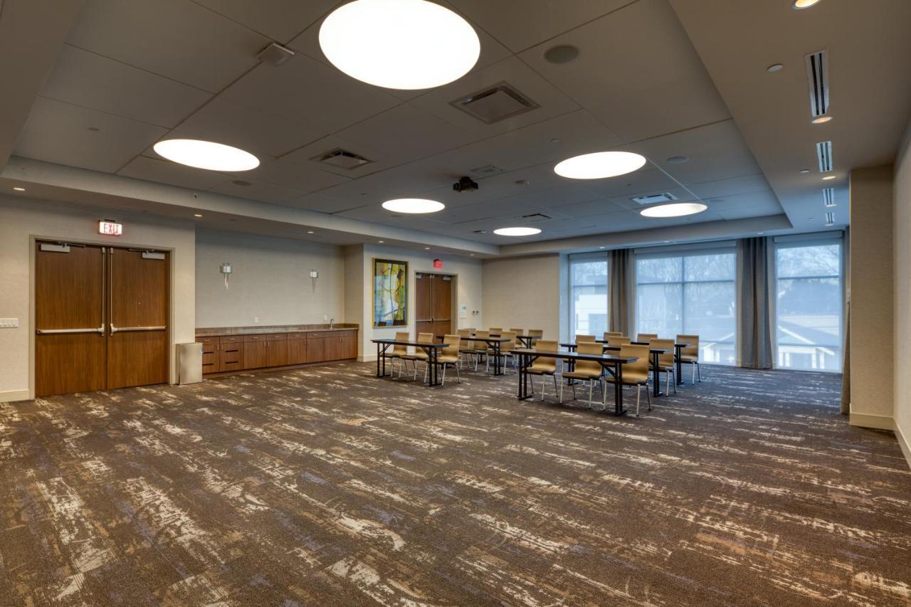 Holiday Inn Express & Suites - Charlotte - South End By Ihg Exterior photo